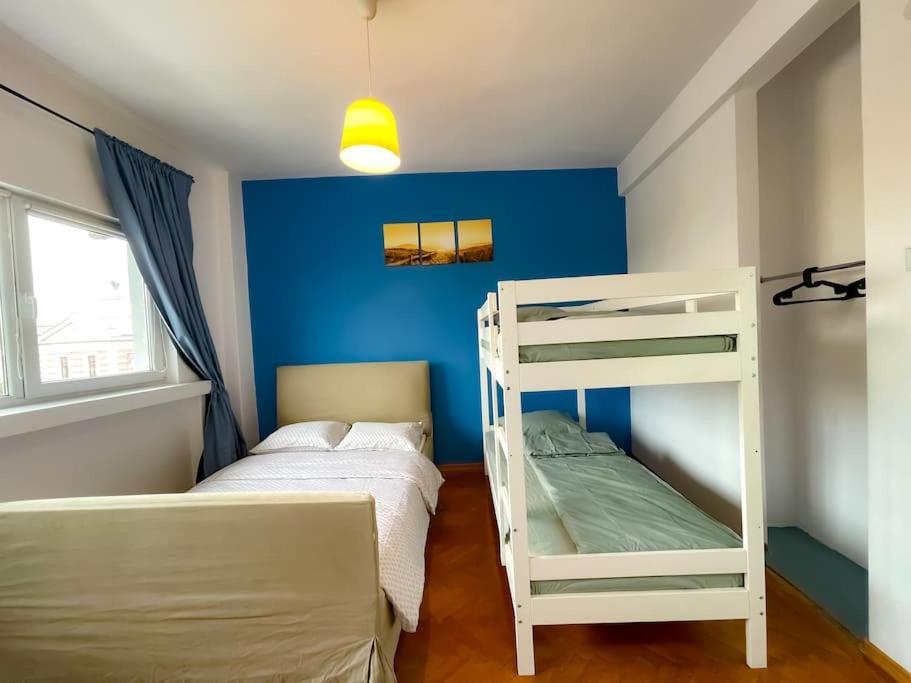 Apartament Boulevard View 2br In Old Town