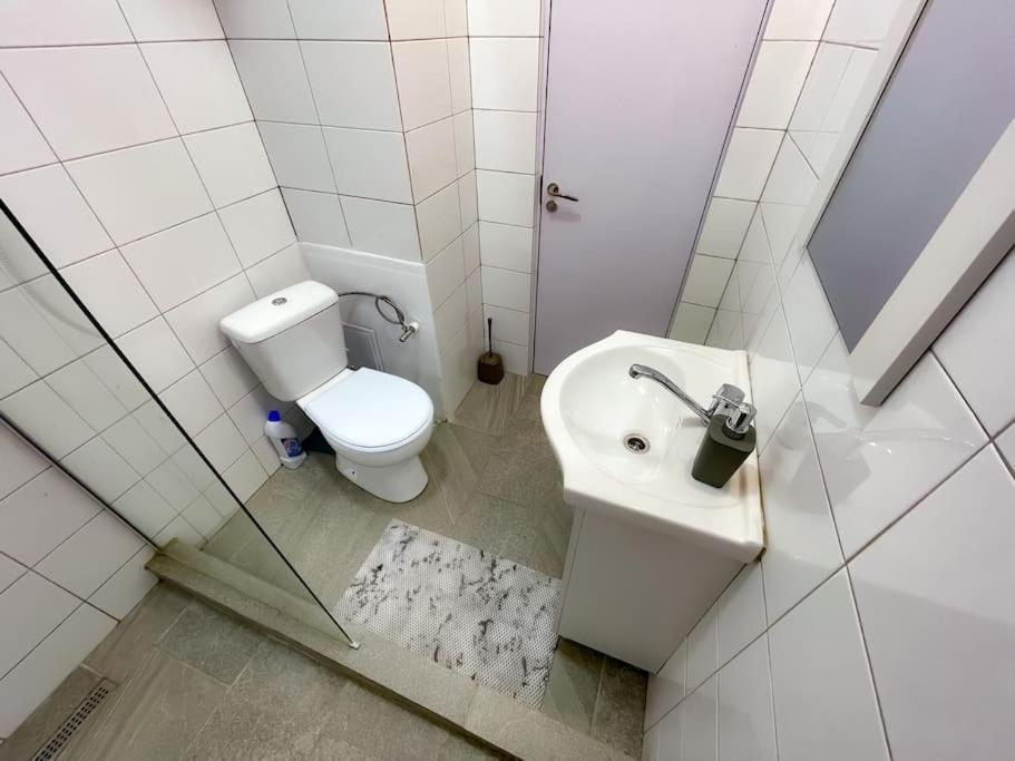 Boulevard View 2br In Old Town Bucureşti